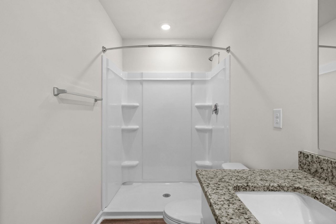 640 Golden Resin Rd Photo 22