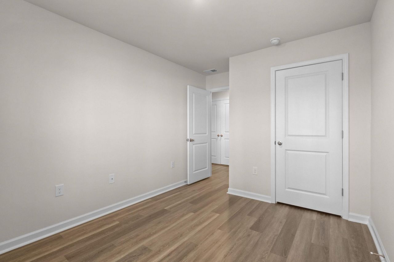 640 Golden Resin Rd Photo 25