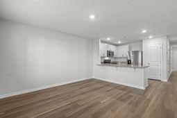 640 Golden Resin Rd photo 4