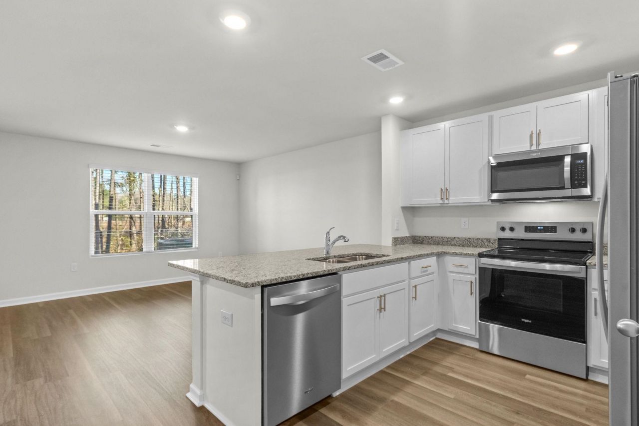 640 Golden Resin Rd Photo 9