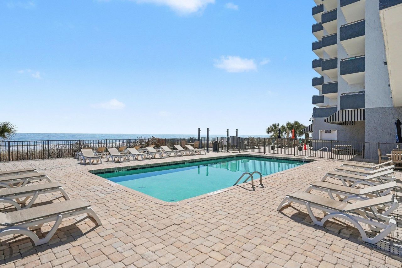 2001 S Ocean Blvd. Photo 25