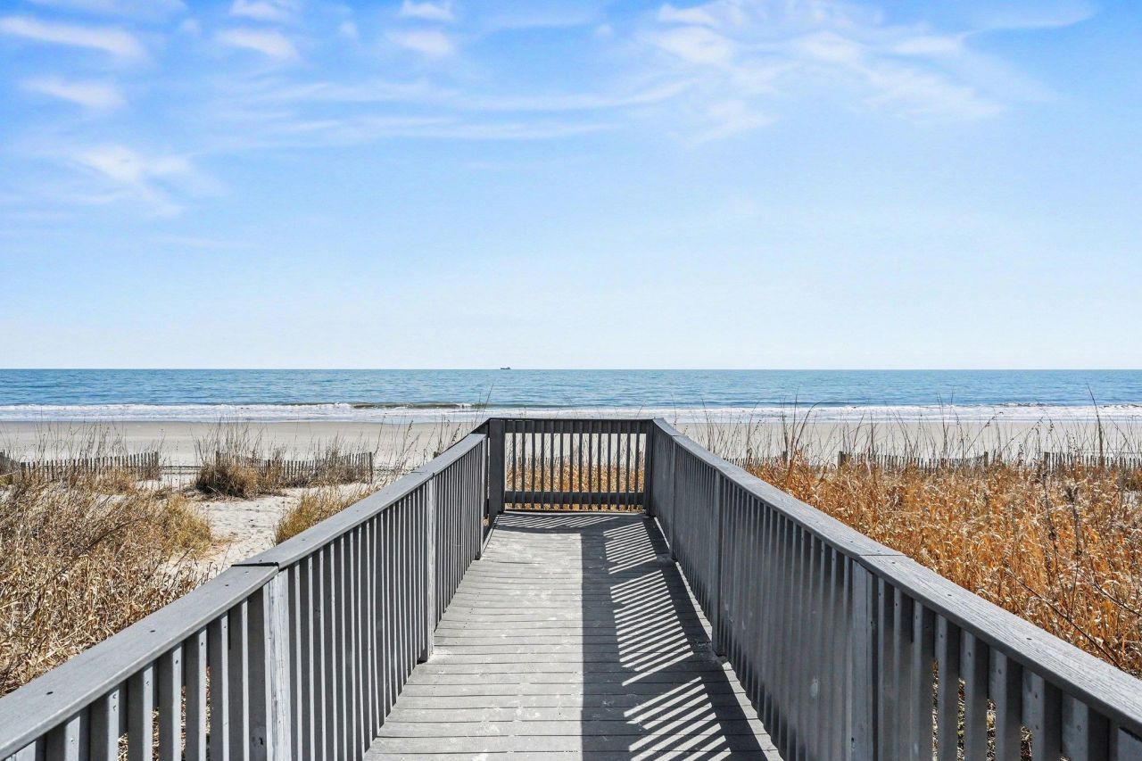 2001 S Ocean Blvd. Photo 28