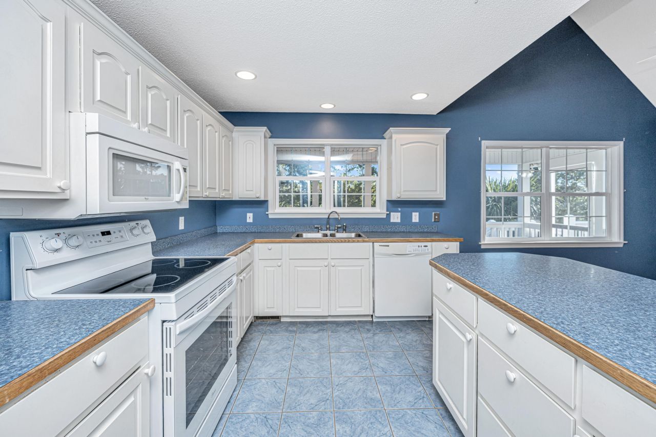 46 Battery Park Road Photo 19