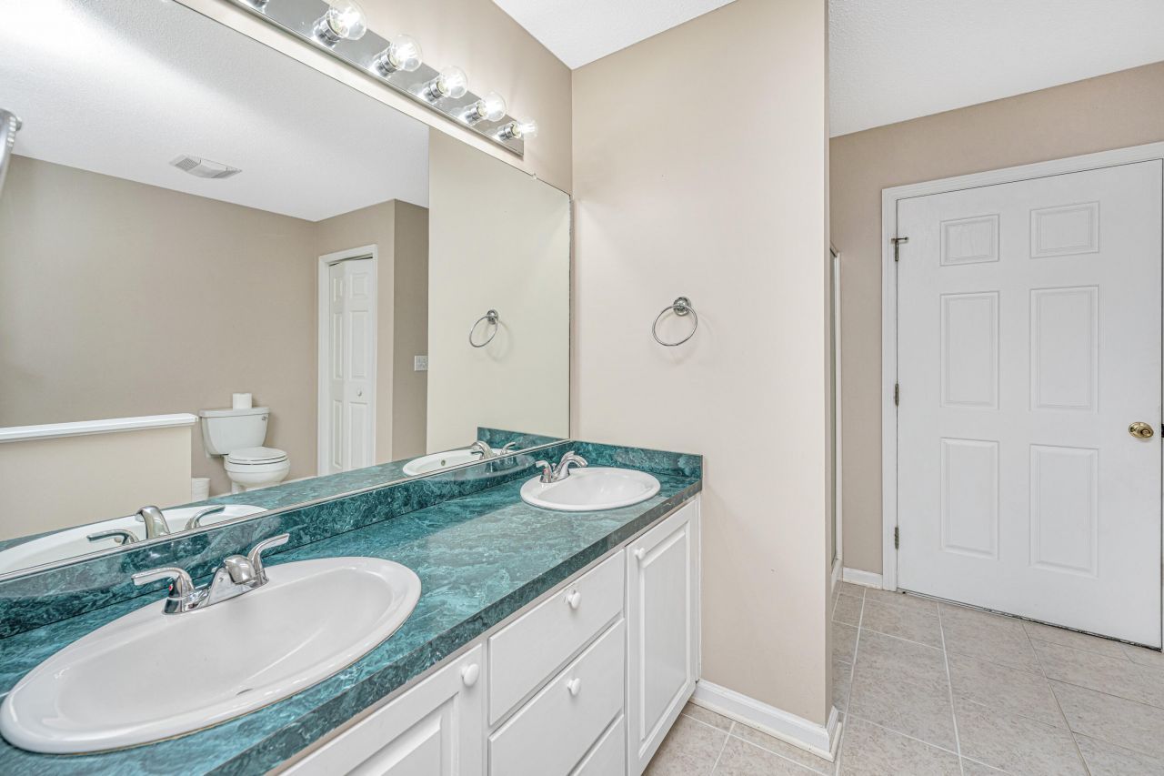 46 Battery Park Road Photo 23