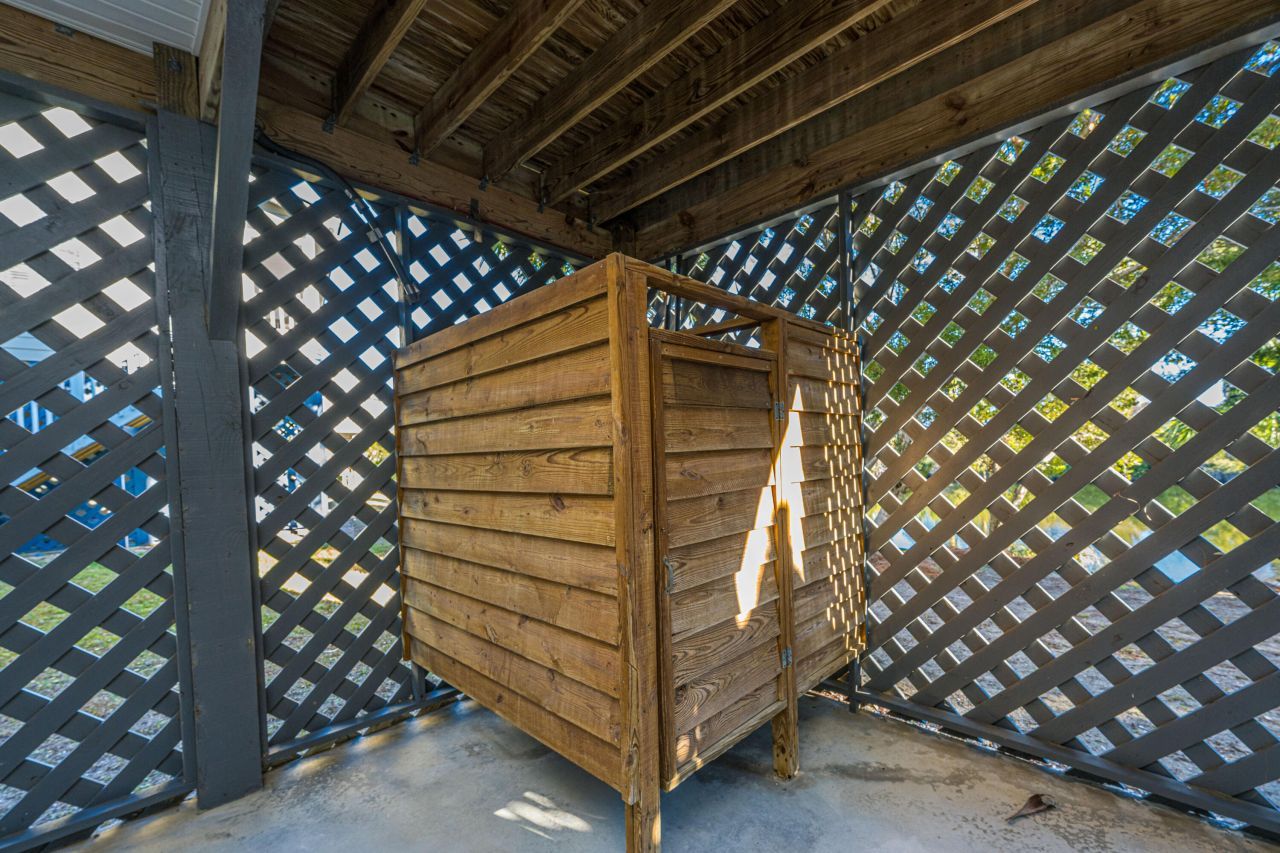 46 Battery Park Road Photo 31