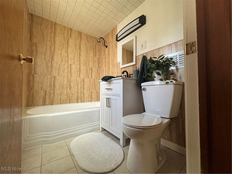 1087 Perkinswood Boulevard SE, Warren, OH 44484 Photo 11