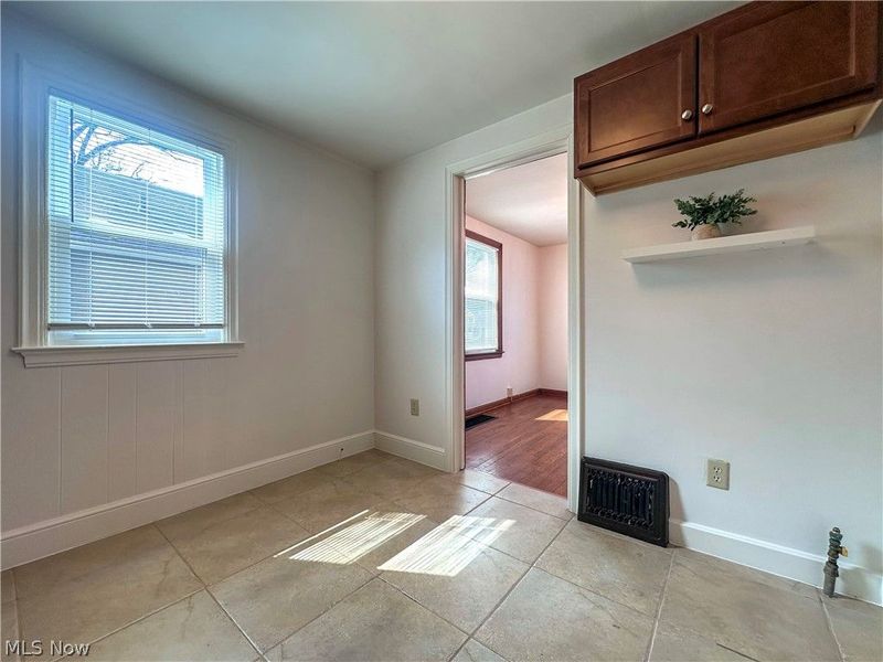 1087 Perkinswood Boulevard SE, Warren, OH 44484 Photo 12