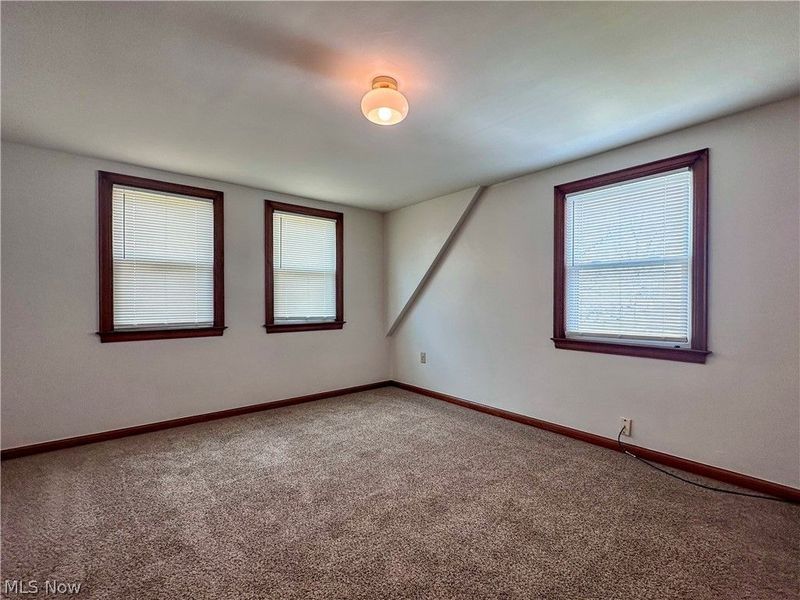 1087 Perkinswood Boulevard SE, Warren, OH 44484 Photo 22