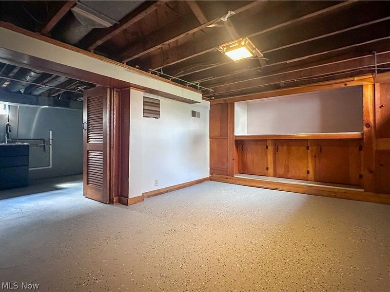 1087 Perkinswood Boulevard SE, Warren, OH 44484 Photo 29