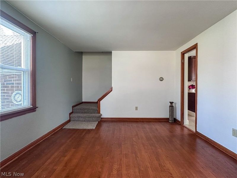 1087 Perkinswood Boulevard SE, Warren, OH 44484 Photo 3