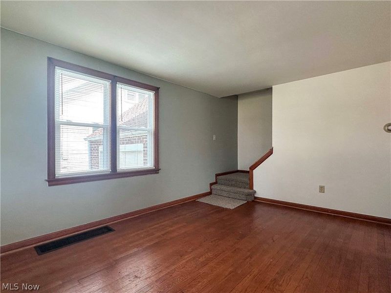 1087 Perkinswood Boulevard SE, Warren, OH 44484 Photo 4