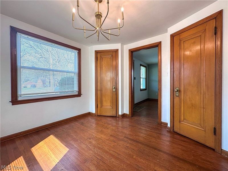 1087 Perkinswood Boulevard SE, Warren, OH 44484 Photo 7