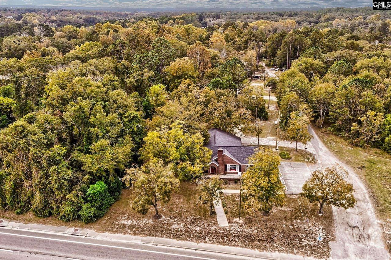 1414 South Lake Drive  Photo 4