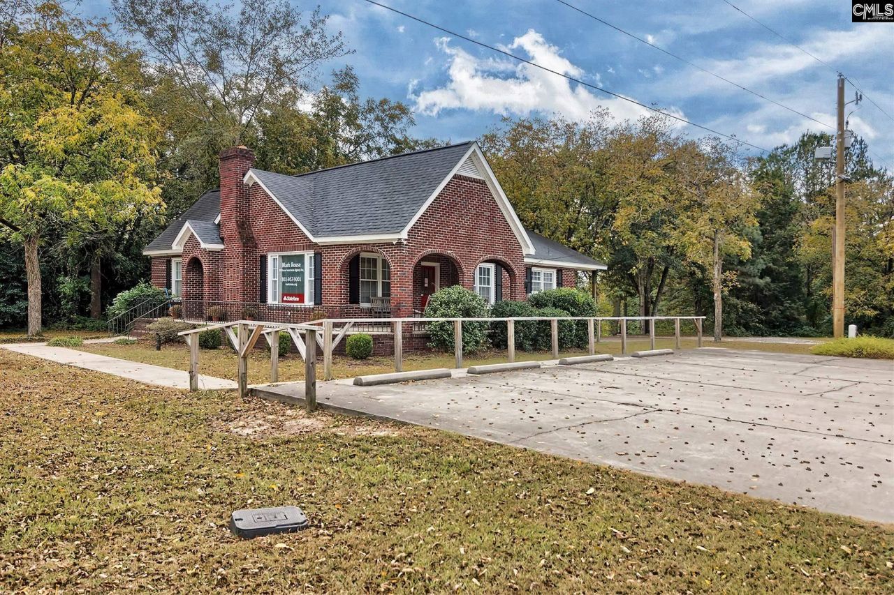 1414 South Lake Drive  Photo 9