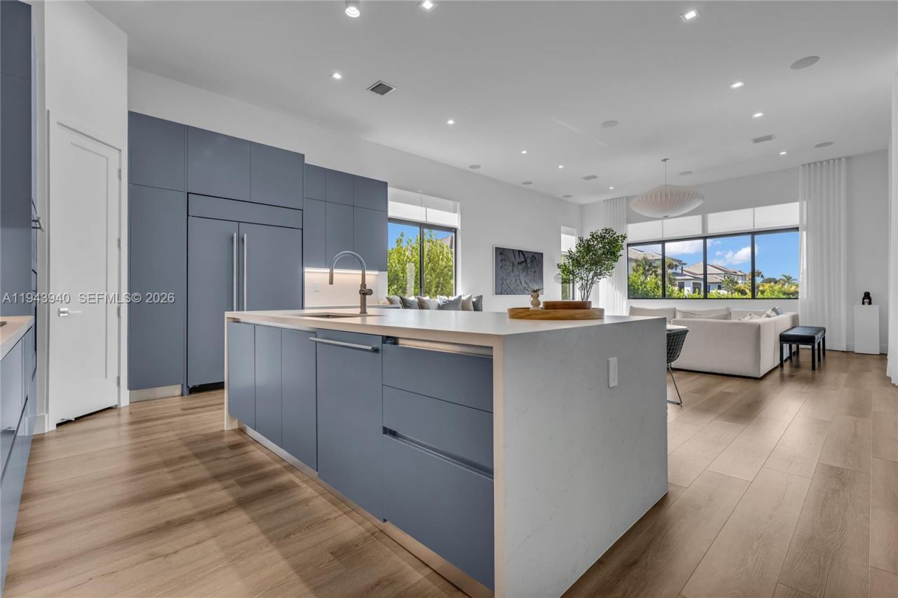 5765 SW 104th Ter, Cooper City, FL 33328 Photo