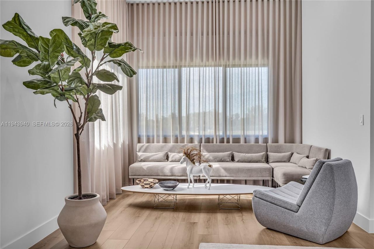 5765 SW 104th Ter, Cooper City, FL 33328 Photo