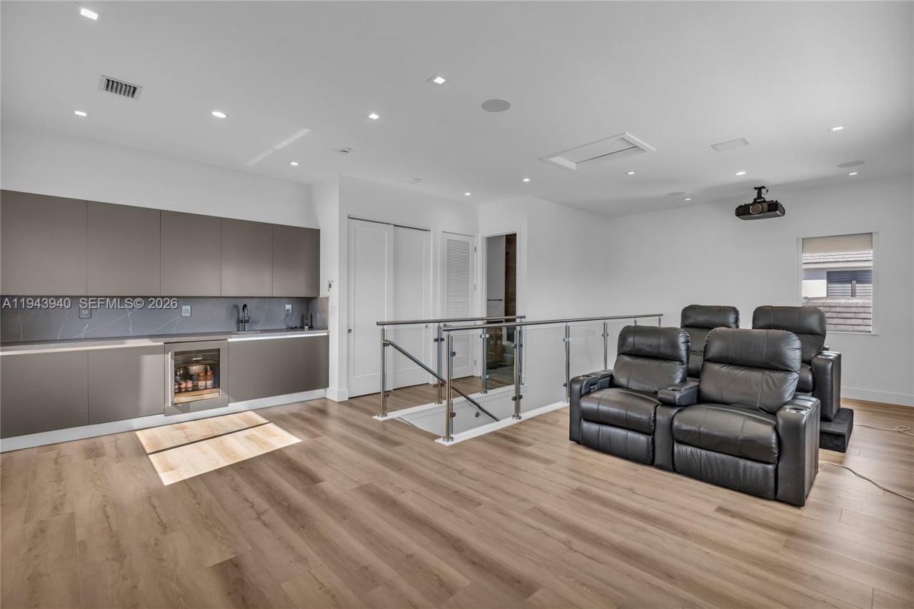 5765 SW 104th Ter, Cooper City, FL 33328 Photo