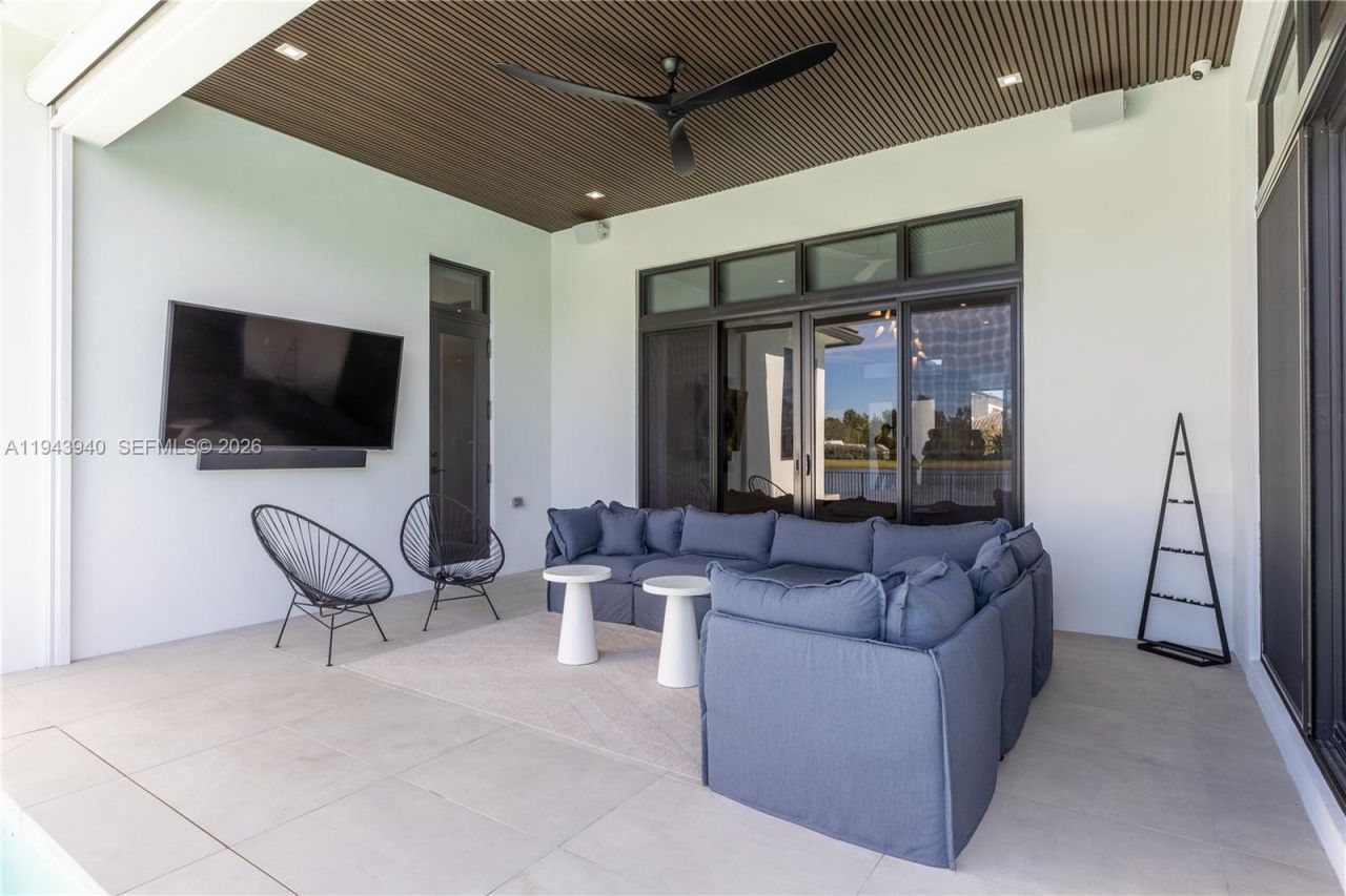 5765 SW 104th Ter, Cooper City, FL 33328 Photo