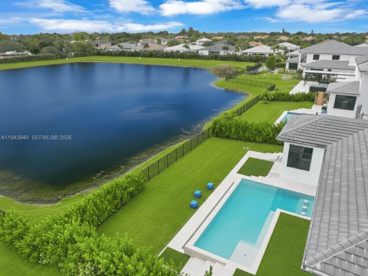 5765 SW 104th Ter, Cooper City, FL 33328 Photo