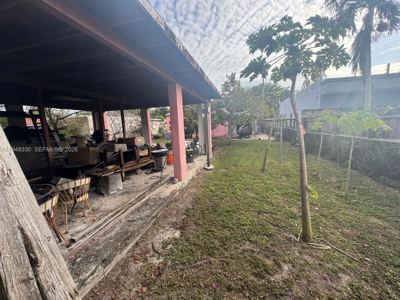 85 NW 52nd St, Miami, FL 33127 Photo