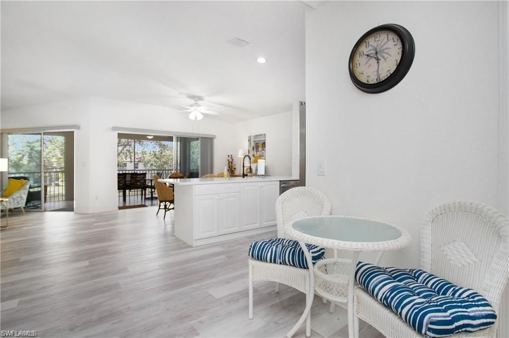 700 Diamond Cir, Unit 706, Naples, FL 34110 Photo