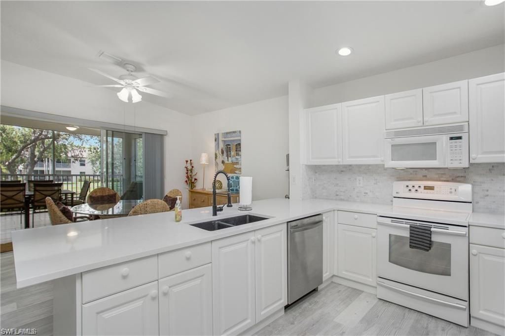 700 Diamond Cir, Unit 706, Naples, FL 34110 Photo