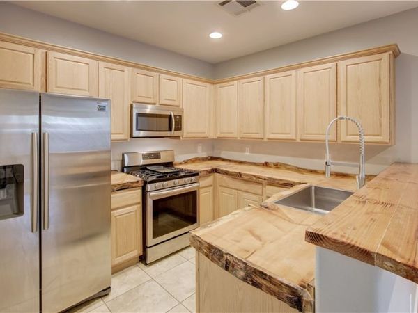 9773 Overlook Ridge Avenue, Las Vegas, NV 89148