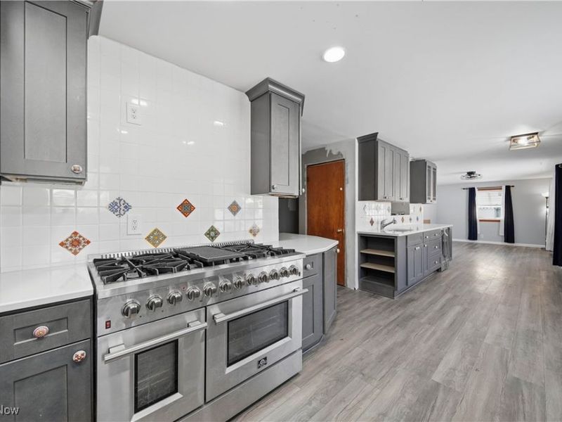 502 E Woodsdale Avenue, Akron, OH 44301 Photo 11