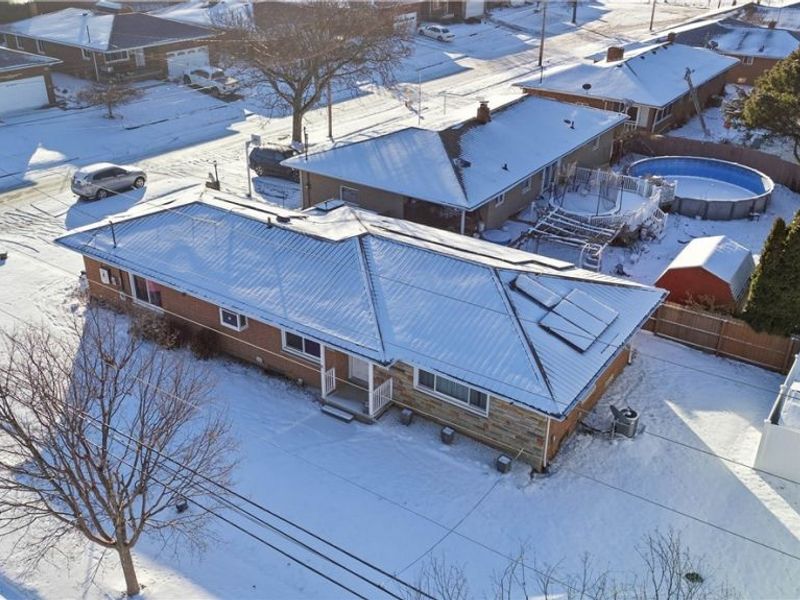 502 E Woodsdale Avenue, Akron, OH 44301 Photo 2