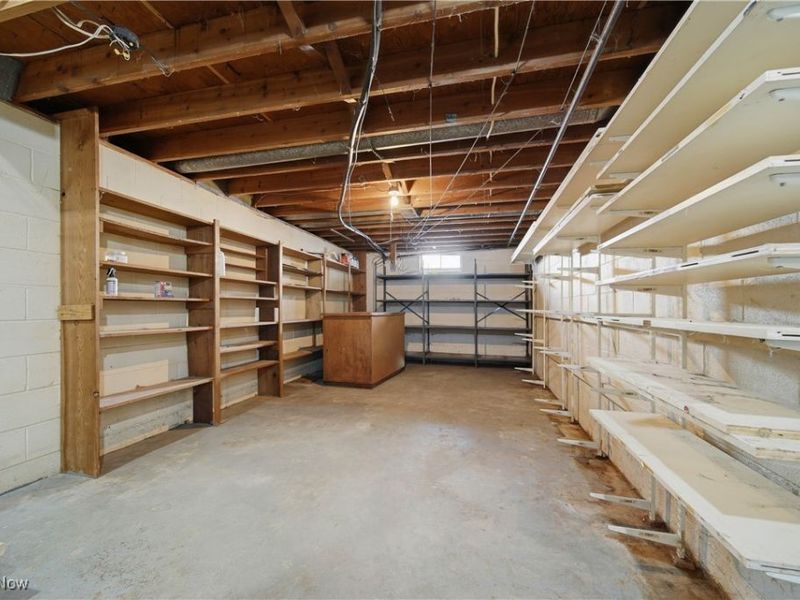 502 E Woodsdale Avenue, Akron, OH 44301 Photo 21