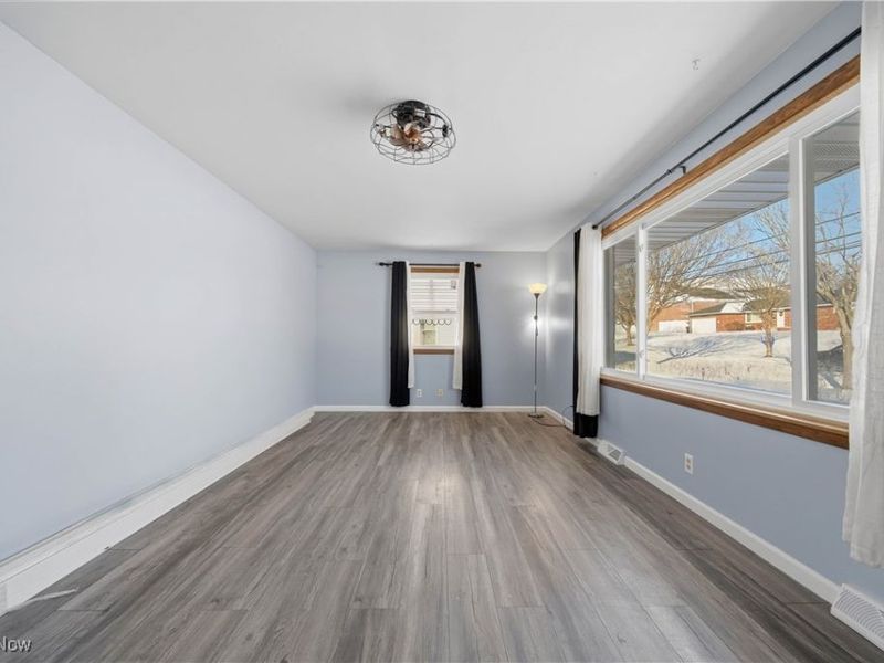 502 E Woodsdale Avenue, Akron, OH 44301 Photo 4