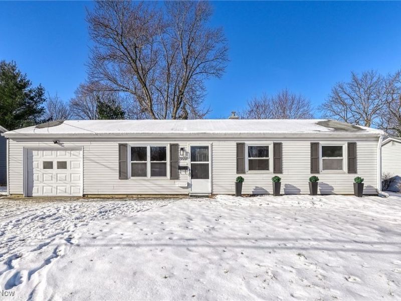 3666 Hiwood Avenue, Stow, OH 44224 Photo 1