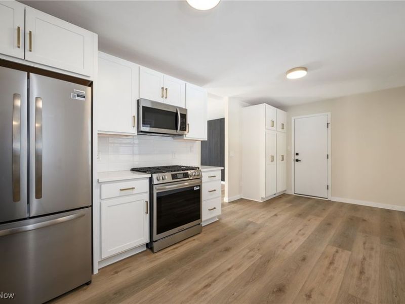 3666 Hiwood Avenue, Stow, OH 44224 Photo 10