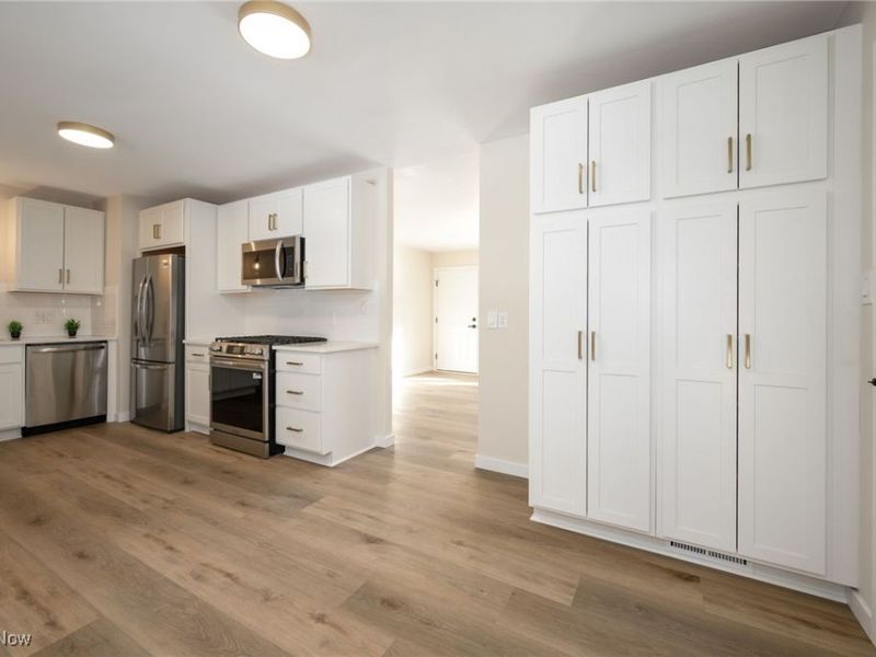 3666 Hiwood Avenue, Stow, OH 44224 Photo 12