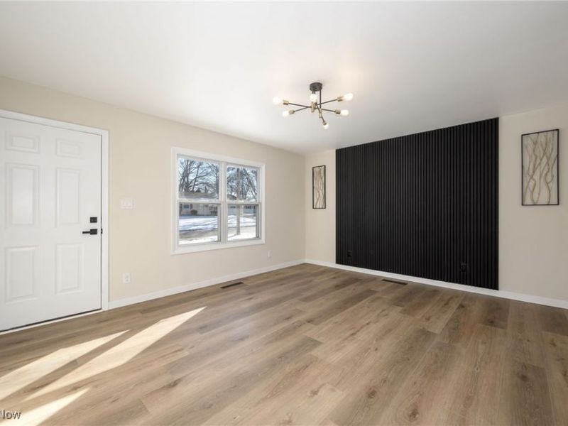 3666 Hiwood Avenue, Stow, OH 44224 Photo 4