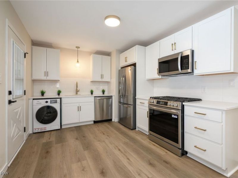 3666 Hiwood Avenue, Stow, OH 44224 Photo 9