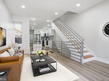 2443 S FRANKLIN STREET, PHILADELPHIA, PA 19148