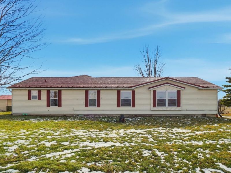20228 Fairmount Road, Wapakoneta, OH 45895 Photo 1