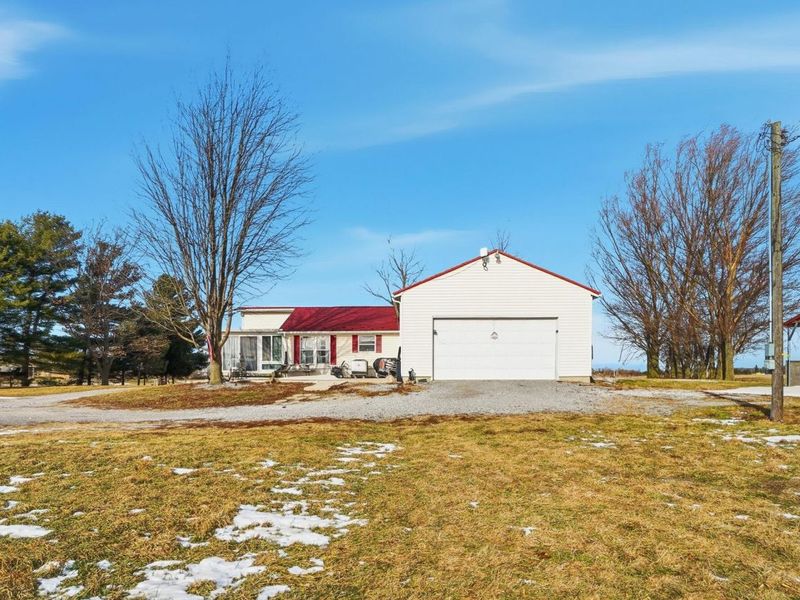 20228 Fairmount Road, Wapakoneta, OH 45895 Photo 25