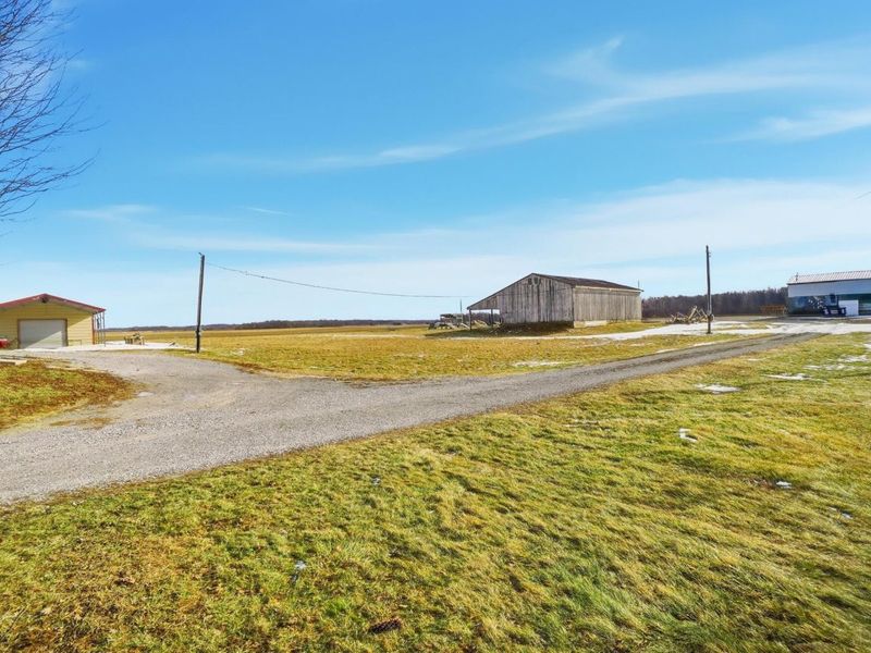 20228 Fairmount Road, Wapakoneta, OH 45895 Photo 26