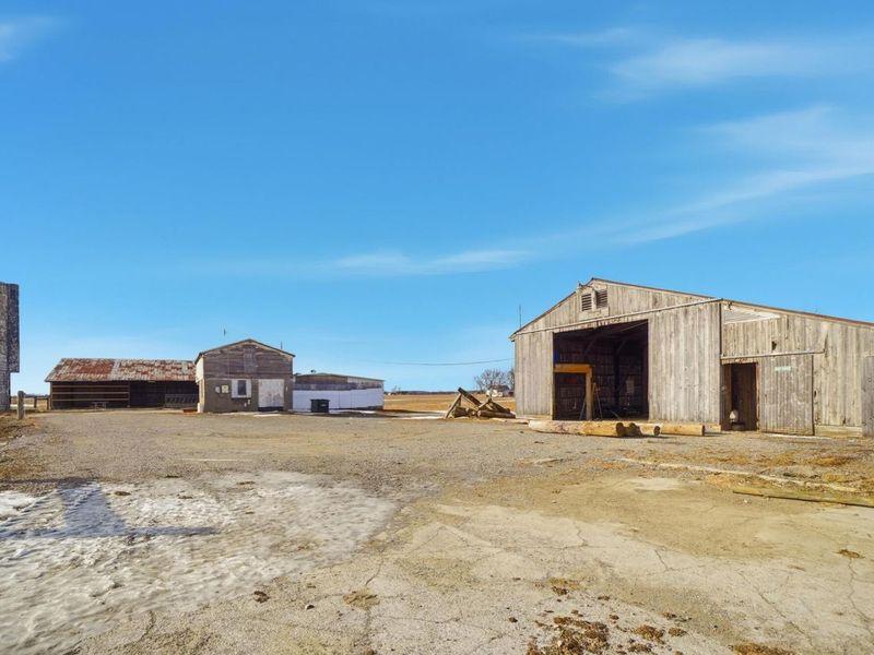 20228 Fairmount Road, Wapakoneta, OH 45895 Photo 35