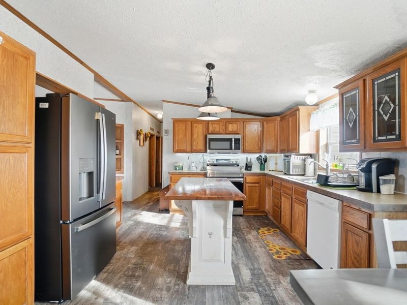 20228 Fairmount Road, Wapakoneta, OH 45895 Photo 9