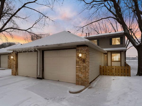 192 Bridlewood Drive, Saint Paul, MN 55119