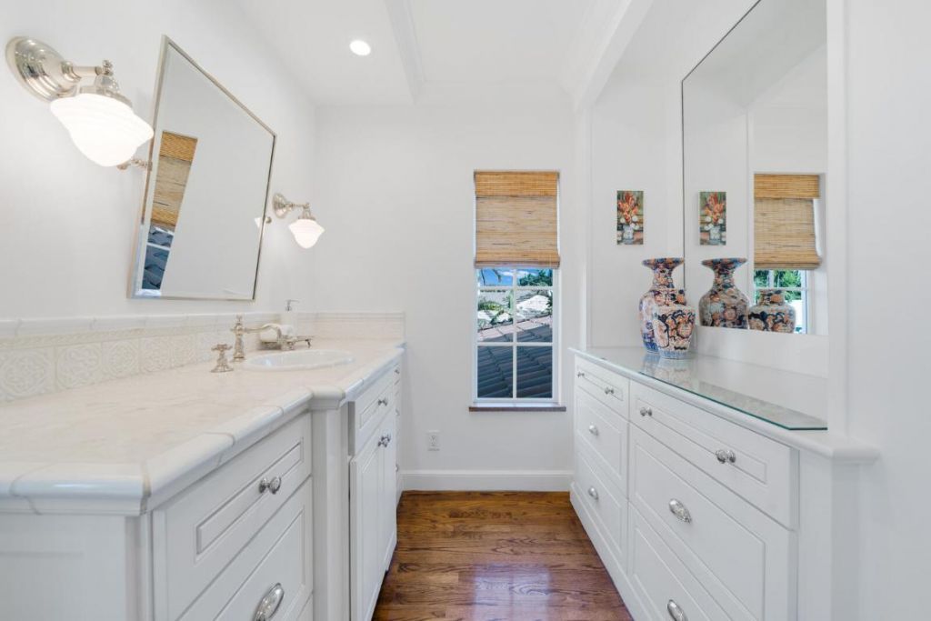 218 List Road, Palm Beach, FL 33480 Photo