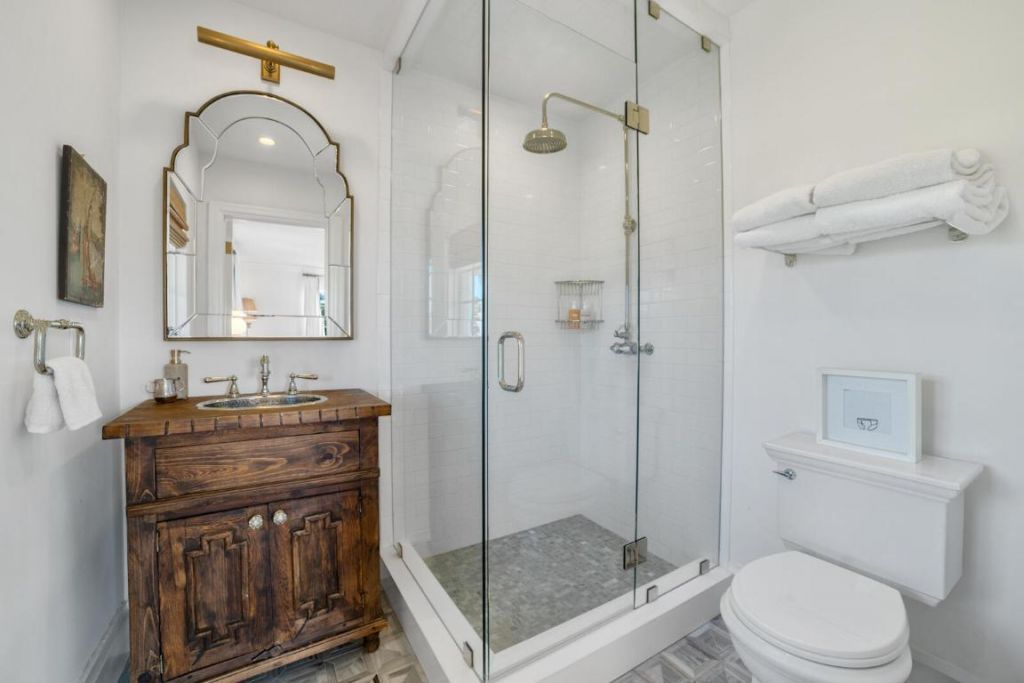 218 List Road, Palm Beach, FL 33480 Photo