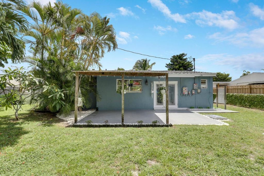 9277 Bloomfield Drive, Palm Beach Gardens, FL 33410 Photo