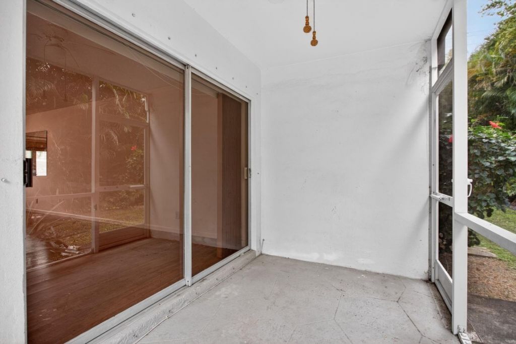 2115 NE 42nd Court, Unit 103, Lighthouse Point, FL 33064 Photo