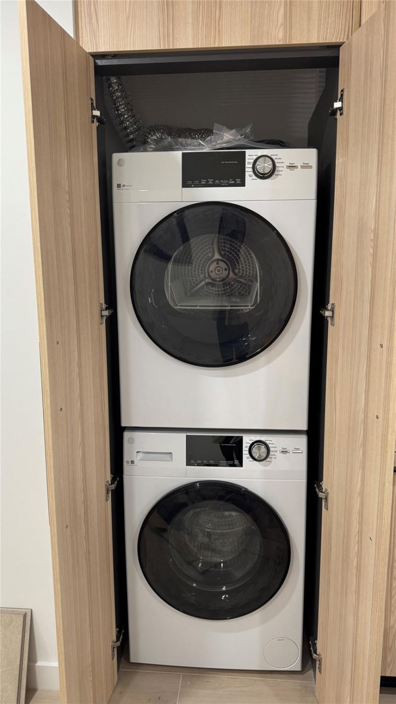 225 N Miami Avenue, Unit 3604, Miami, FL 33128 Photo