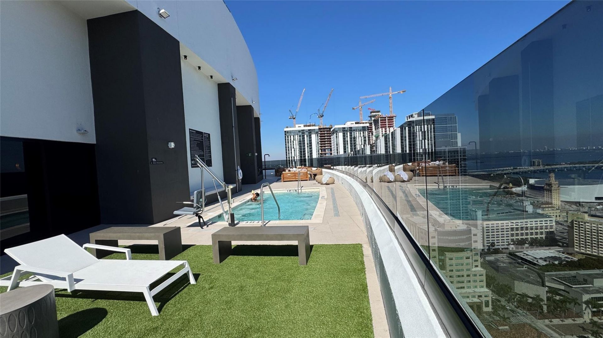 225 N Miami Avenue, Unit 3604, Miami, FL 33128 Photo