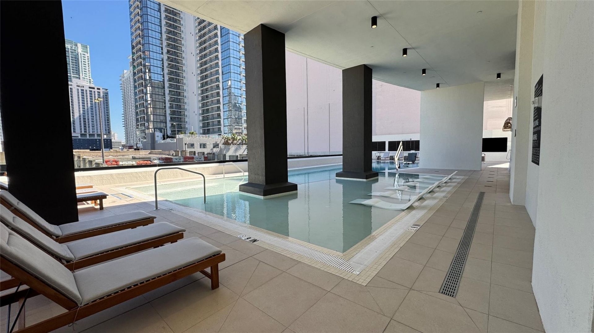 225 N Miami Avenue, Unit 3604, Miami, FL 33128 Photo